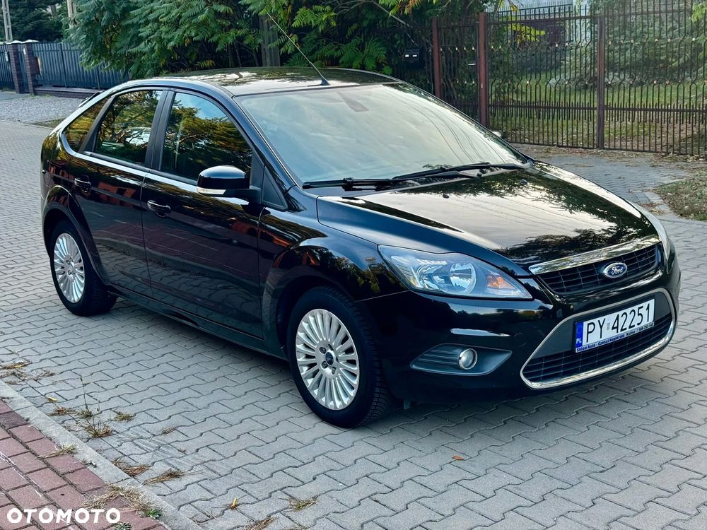 Ford Focus 1.8 FF Ghia - 10