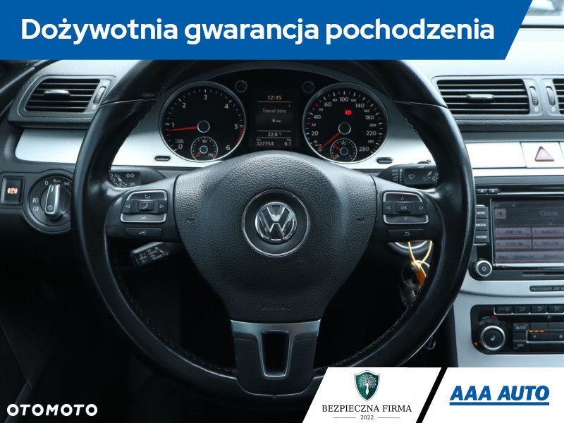 Volkswagen Passat CC - 21