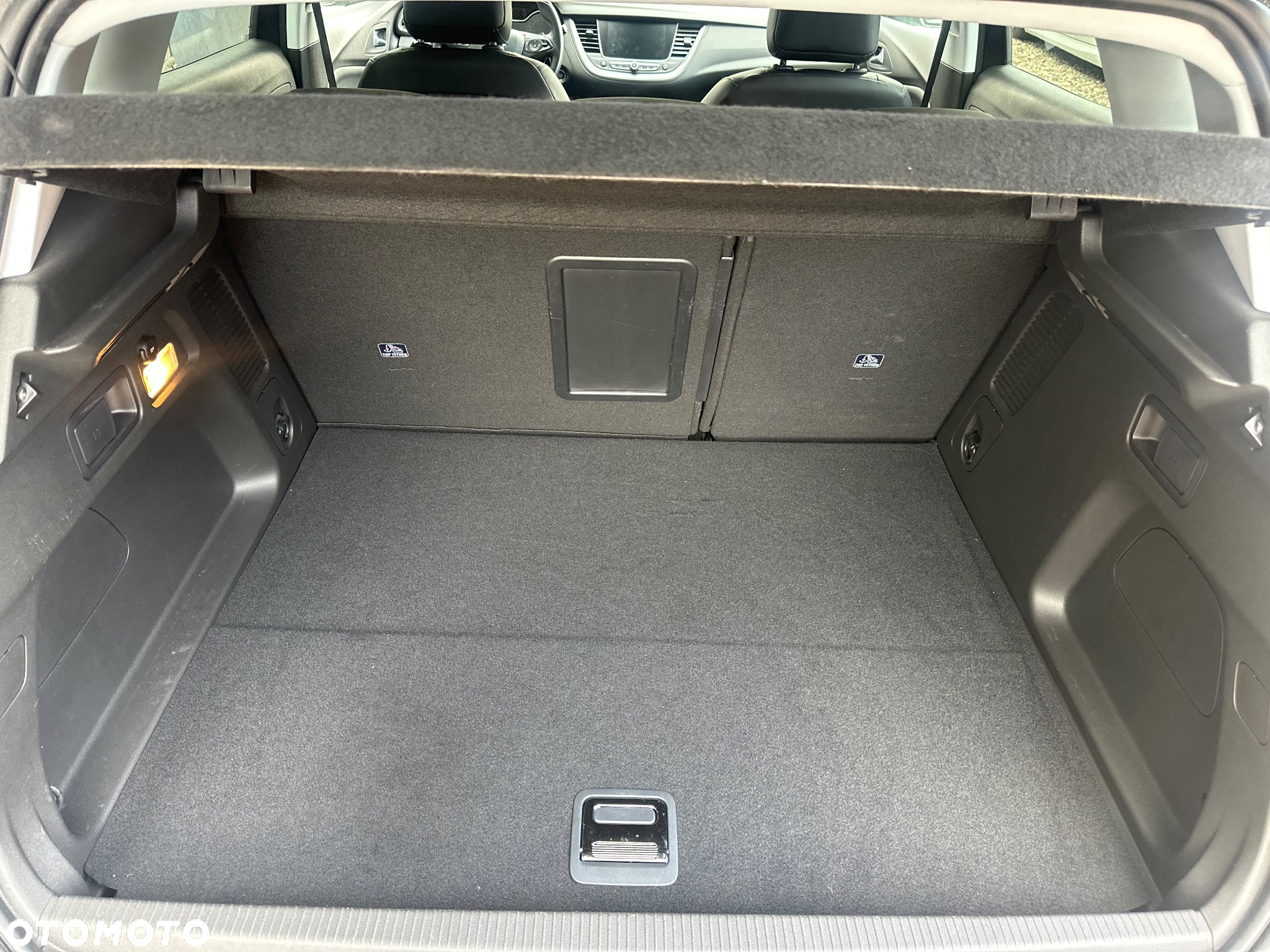Opel Grandland X 1.6 T PHEV 4x4 Ultimate - 37