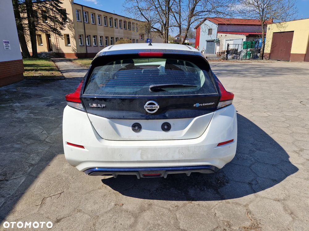 Nissan Leaf 40 kWh Tekna - 5