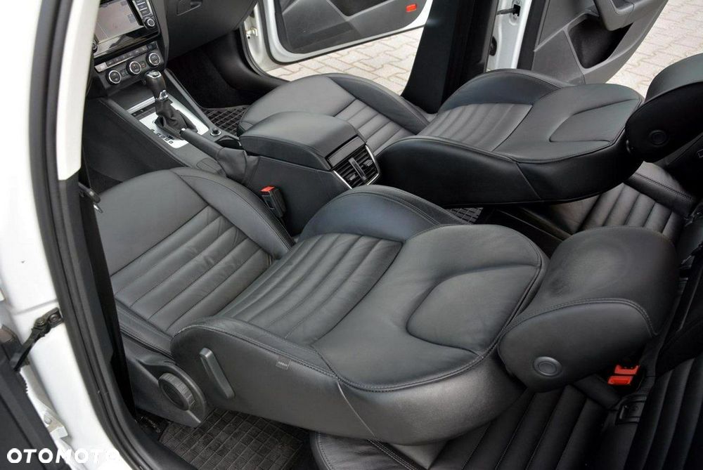 Skoda Octavia 2.0 TDI (Green tec) DSG Style - 24