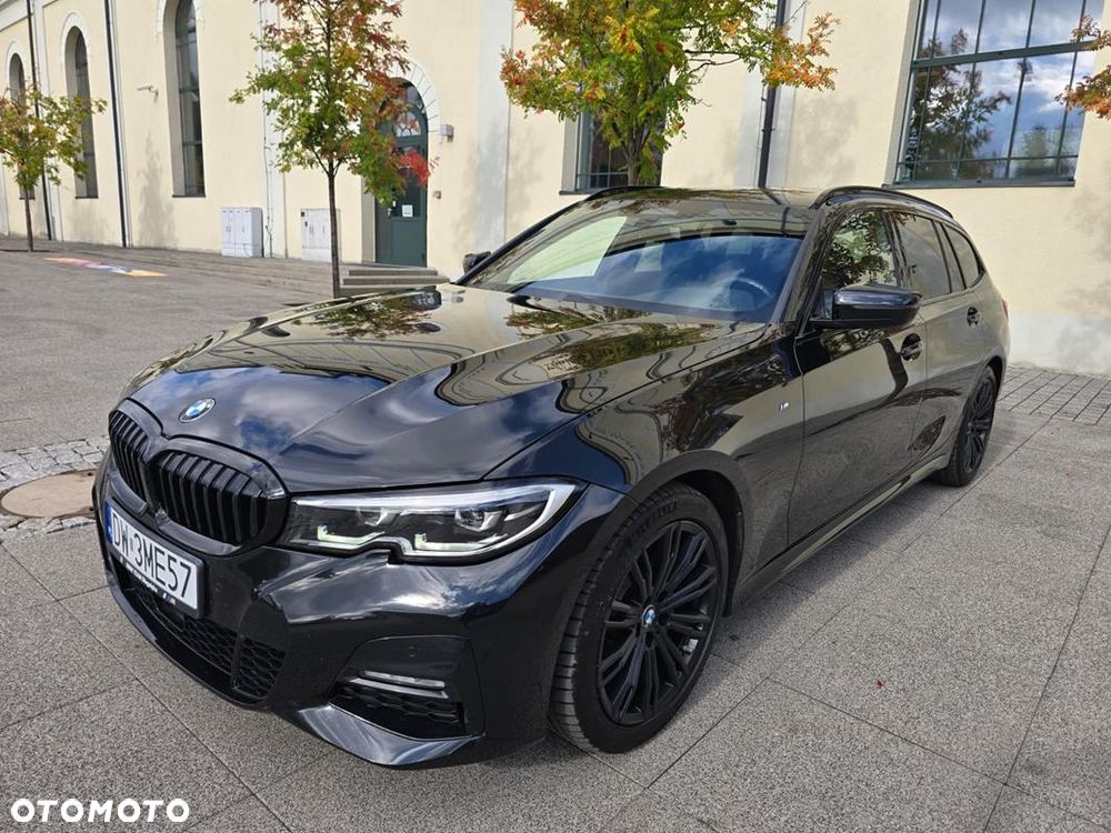 BMW Seria 3 320d xDrive M Sport Shadow - 1