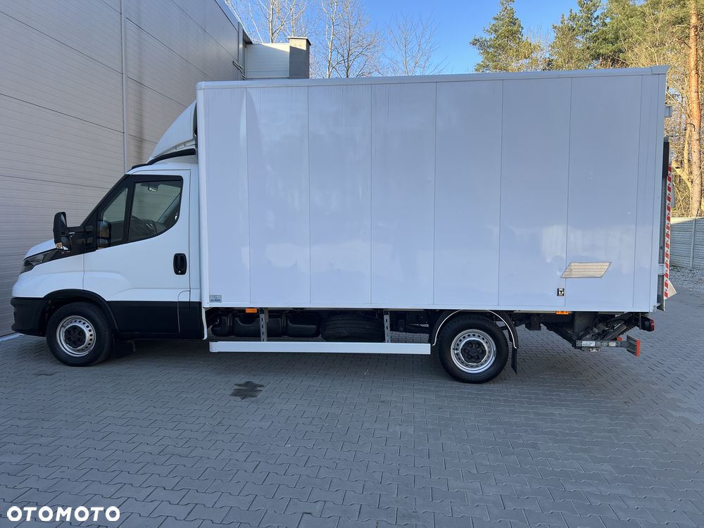 Iveco Daily - 12