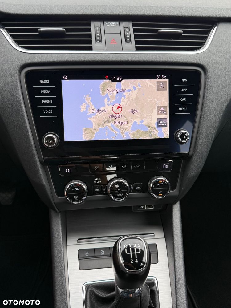 Skoda Octavia - 17