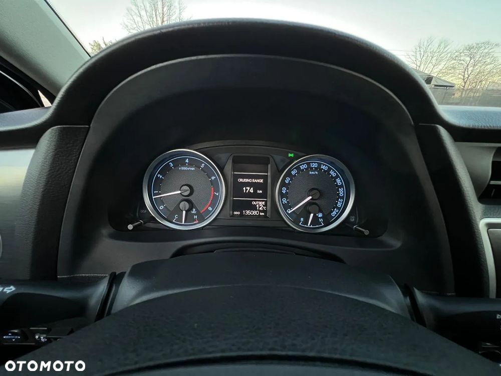 Toyota Auris 1.6 Dynamic - 26