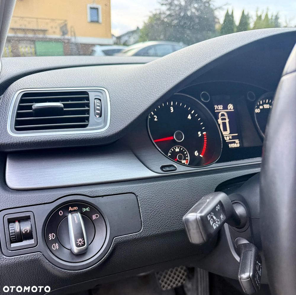 Volkswagen Passat Variant 2.0 TDI 4Motion DSG BlueMotion Tech R-Line - 17