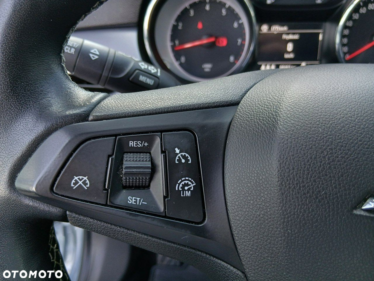 Opel Astra - 28