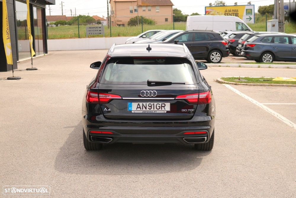 Audi A4 Avant 30 TDI S tronic - 9