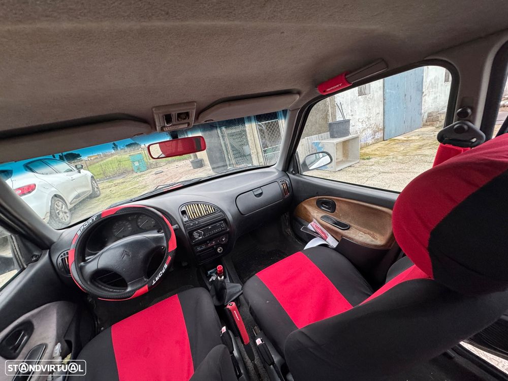 Citroën Saxo 1.1i SX - 14