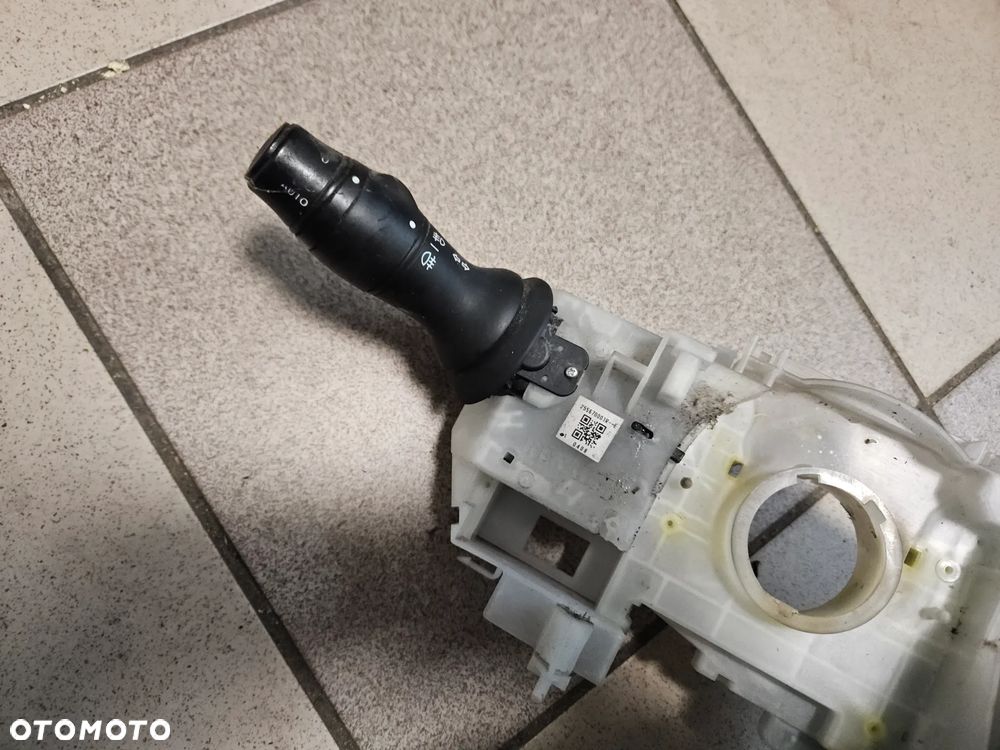 Przełącznik zespolony manetki Renault Laguna III 2009r 255670001R - 3