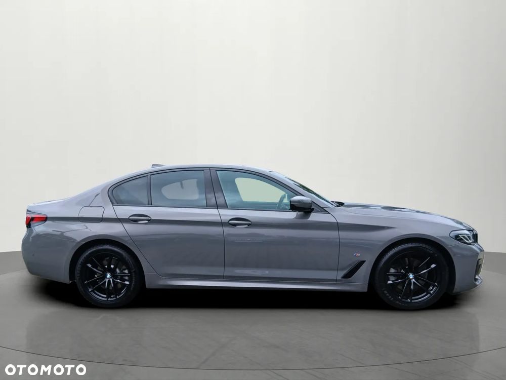 BMW Seria 5 518d mHEV Luxury Line - 7