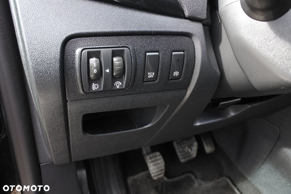 Renault Scenic ENERGY TCe 130 BOSE EDITION - 24