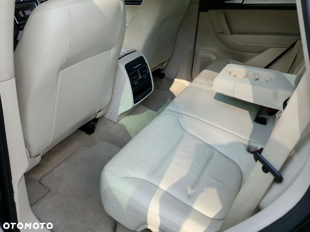 Volkswagen Touareg 3.0 V6 TDI DPF Perfect Tiptr - 7