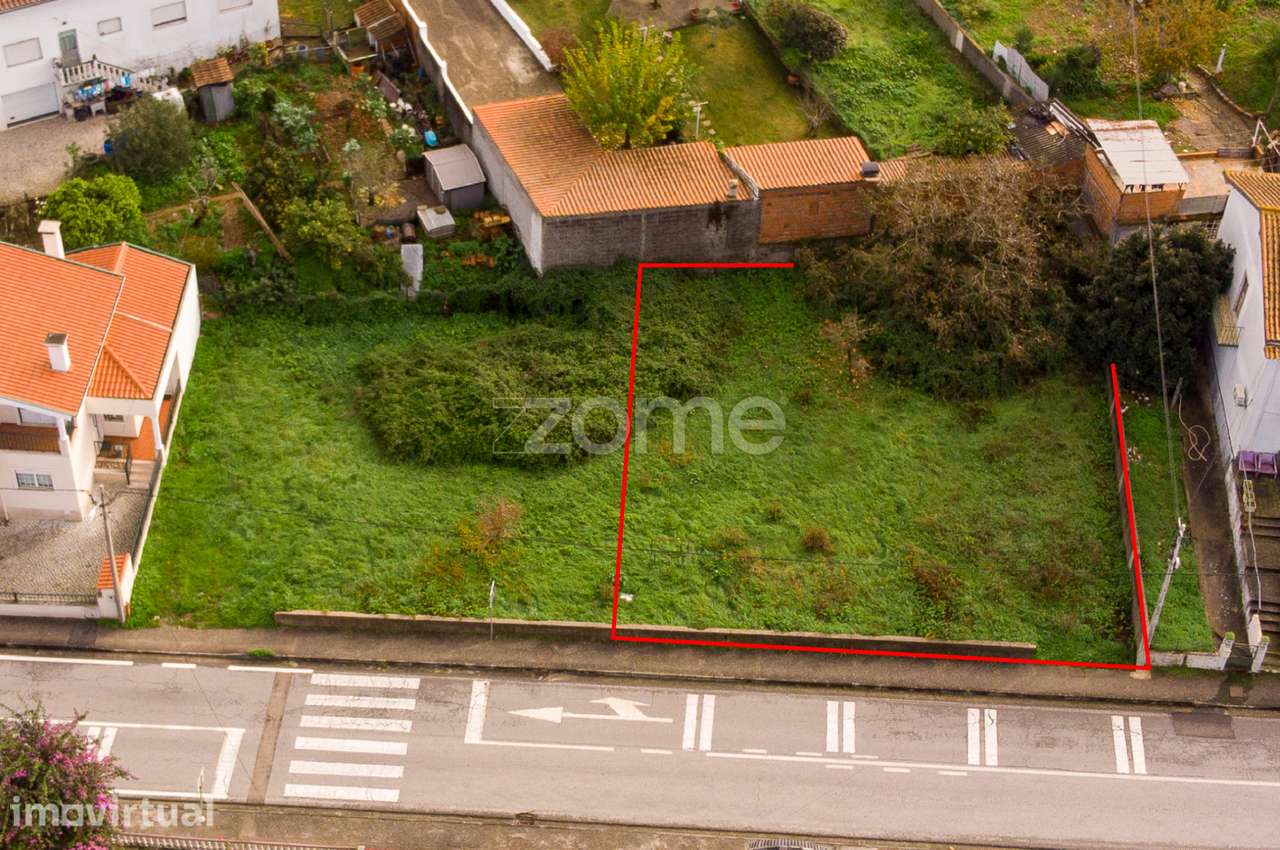 Terreno com projeto aprovado - Grande imagem: 3/16