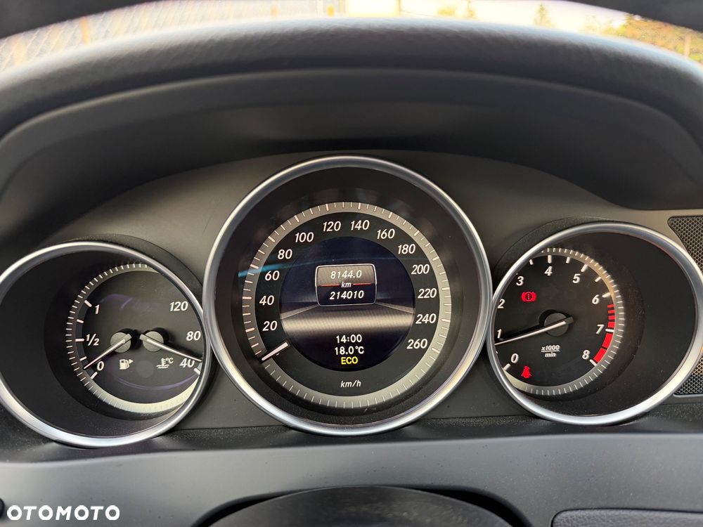 Mercedes-Benz Klasa C 200 (BlueEFFICIENCY) - 16