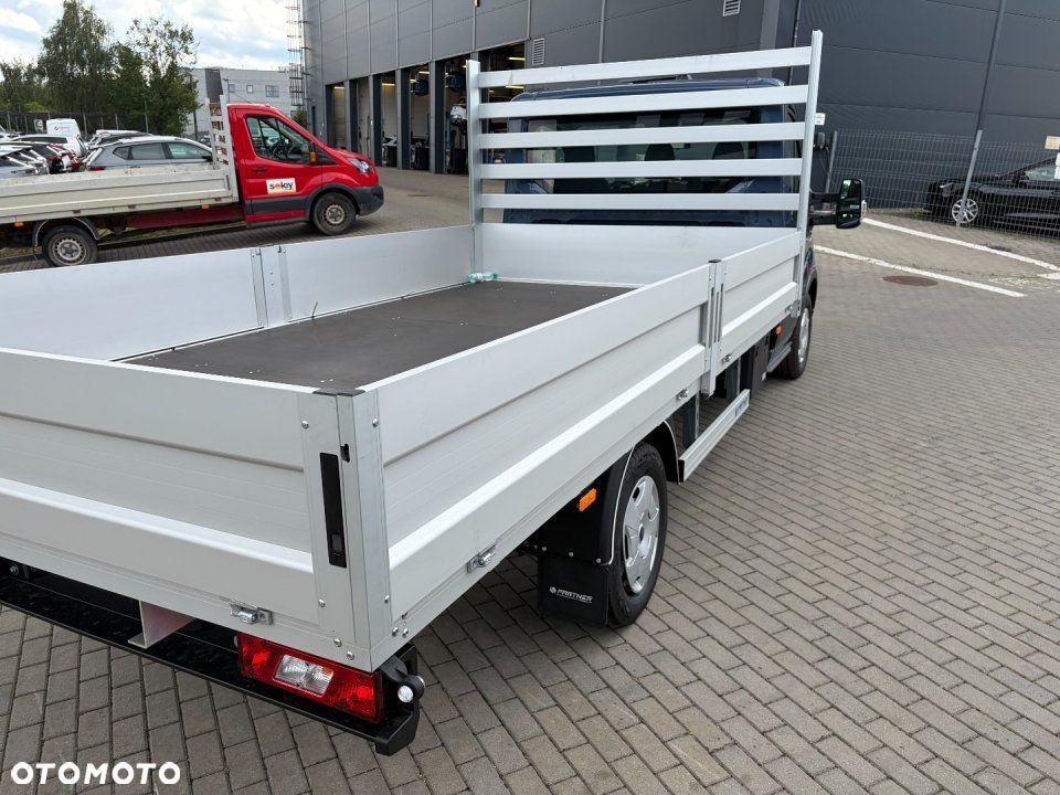 Ford Transit - 7