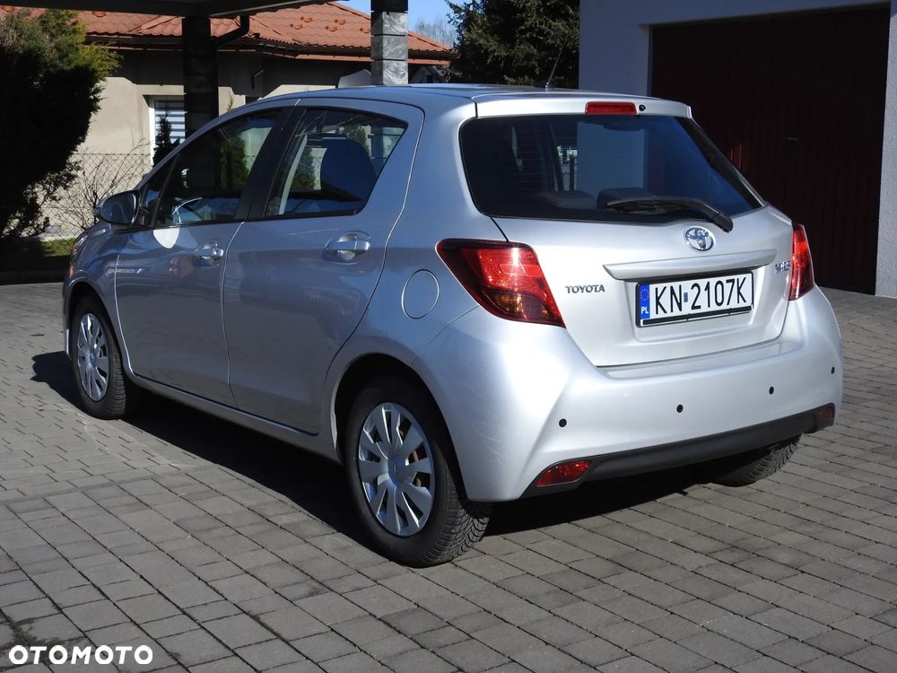 Toyota Yaris 1.0 Active EU6 - 28
