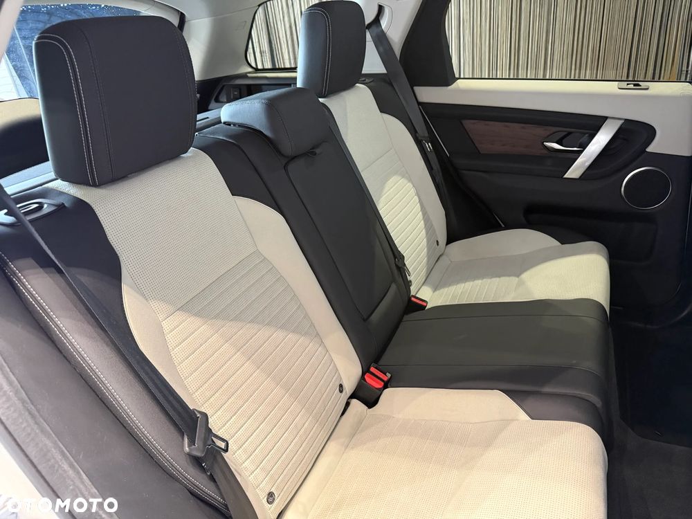 Land Rover Discovery Sport 2.0 D200 mHEV S - 19