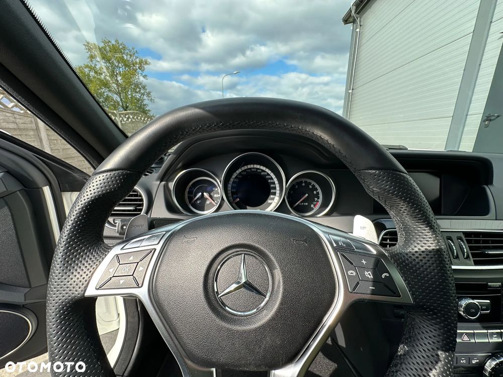 Mercedes-Benz Klasa C 63 AMG AMG SPEEDSHIFT MCT - 20