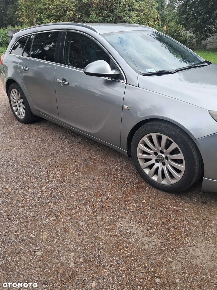 Opel Insignia - 1