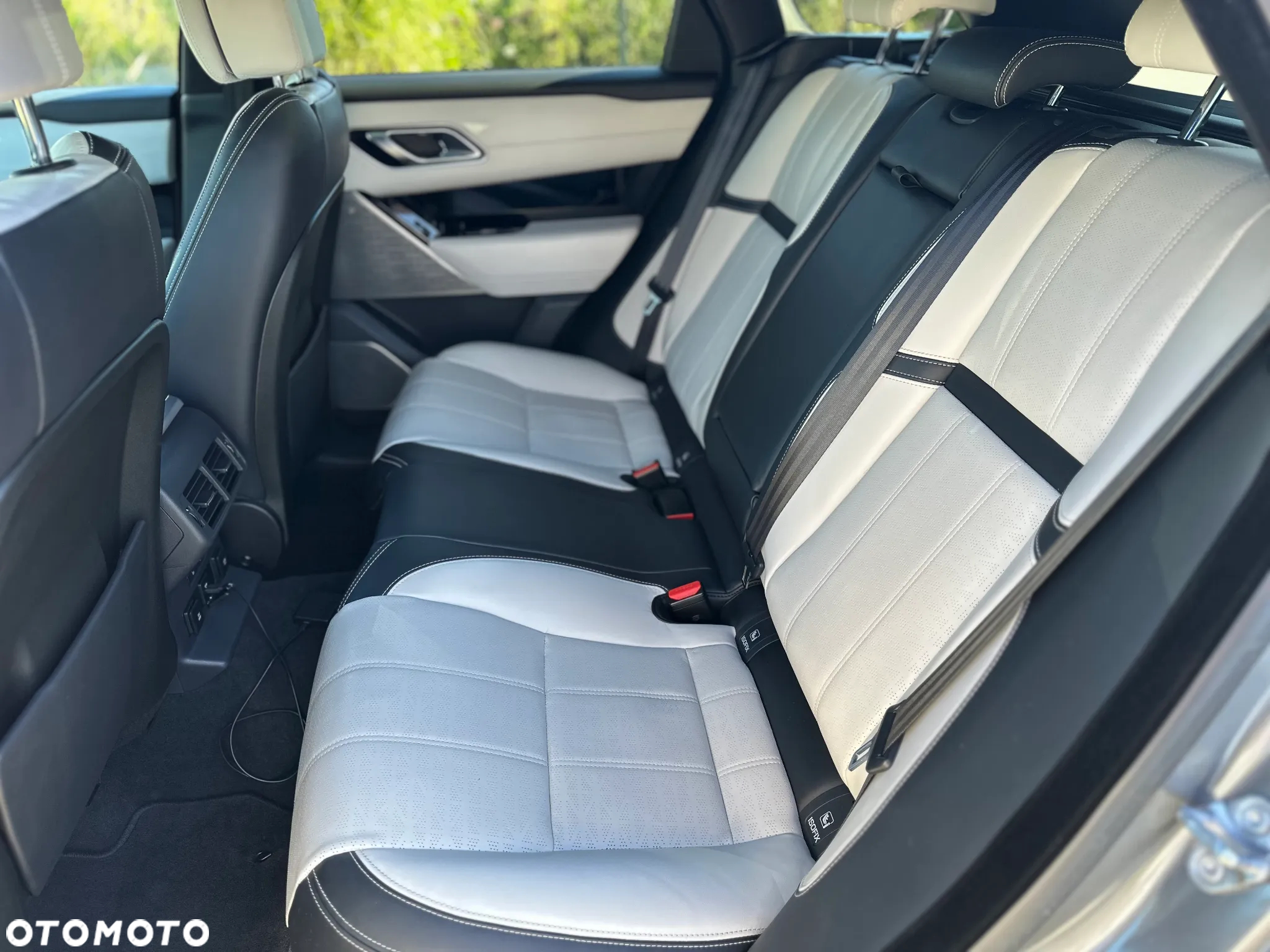 Land Rover Range Rover Velar 3.0 SD6 R-Dynamic HSE - 15