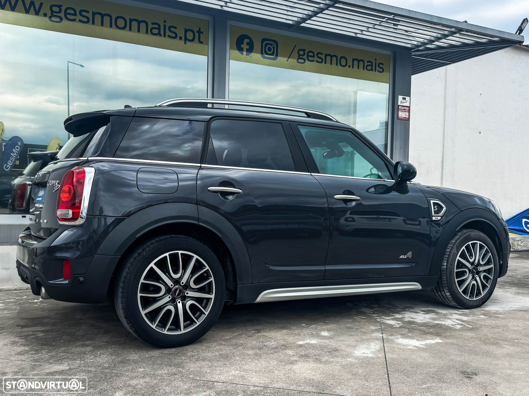 MINI Countryman - 4