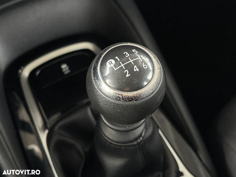 Toyota Corolla 1.5 Dual VVT-iW MT Business - 27