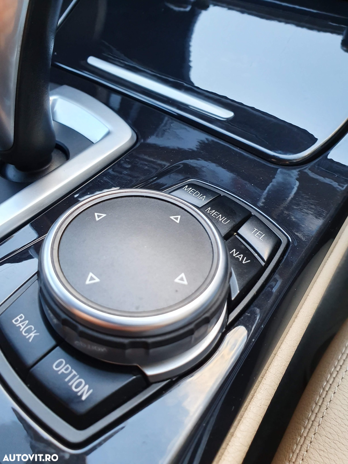 BMW Seria 5 520d xDrive AT - 20