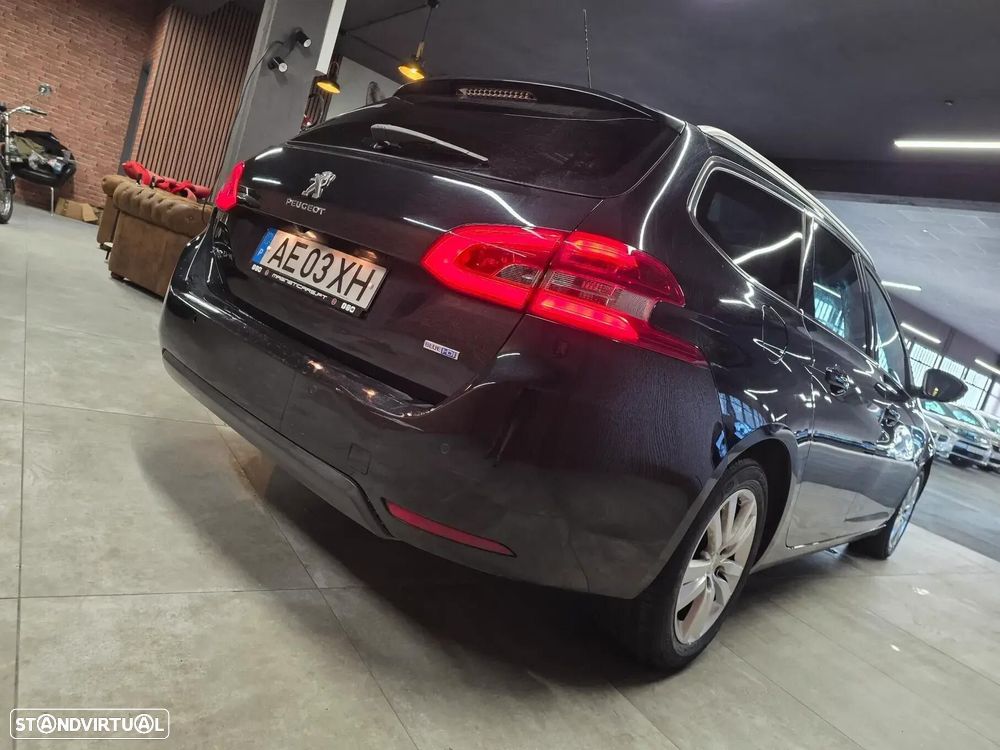 Peugeot 308 SW BlueHDi 120 Stop & Start Active - 19