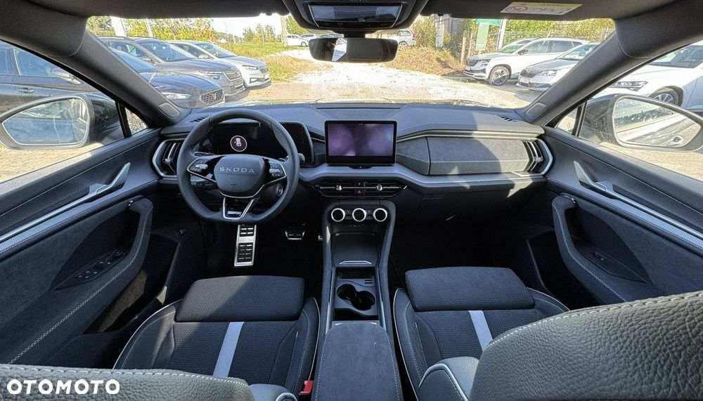 Skoda Kodiaq 1.5 TSI ACT 4x2 Sportline DSG 7os - 17