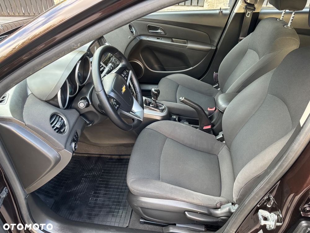 Chevrolet Cruze 2.0TD LTZ - 10