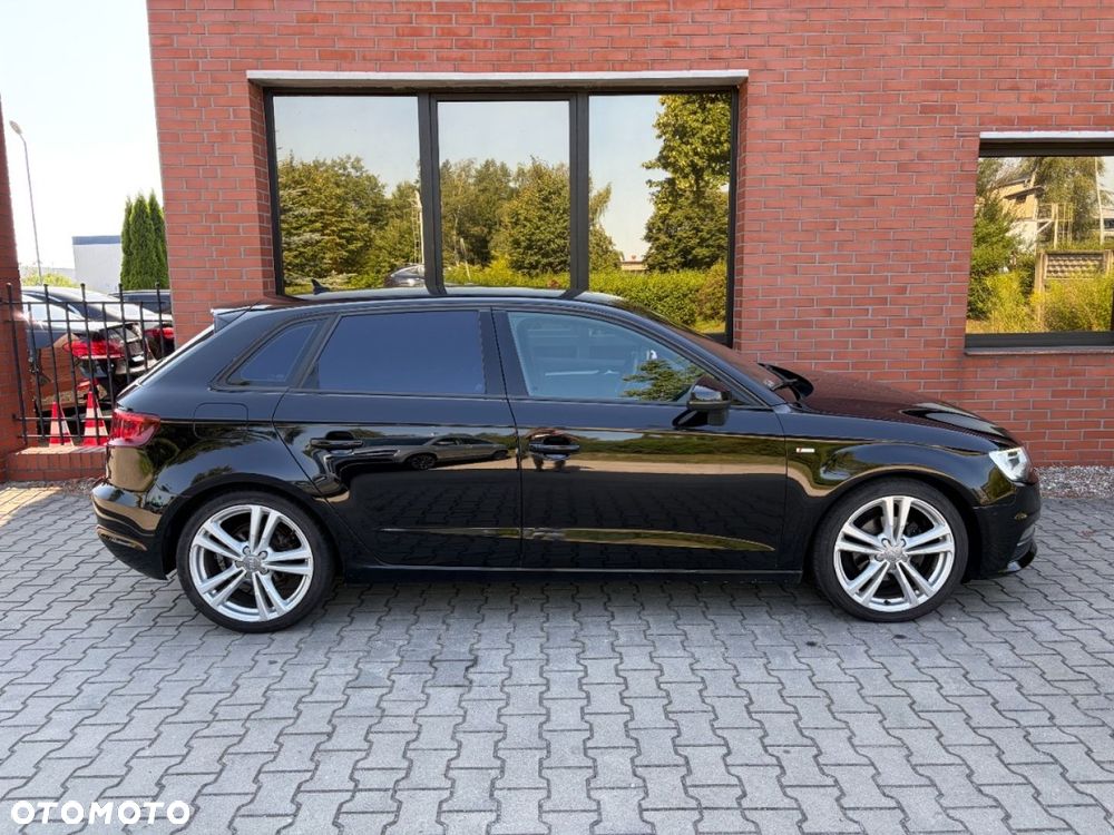 Audi A3 Sportback 2.0 TDI S tronic Ambiente - 27