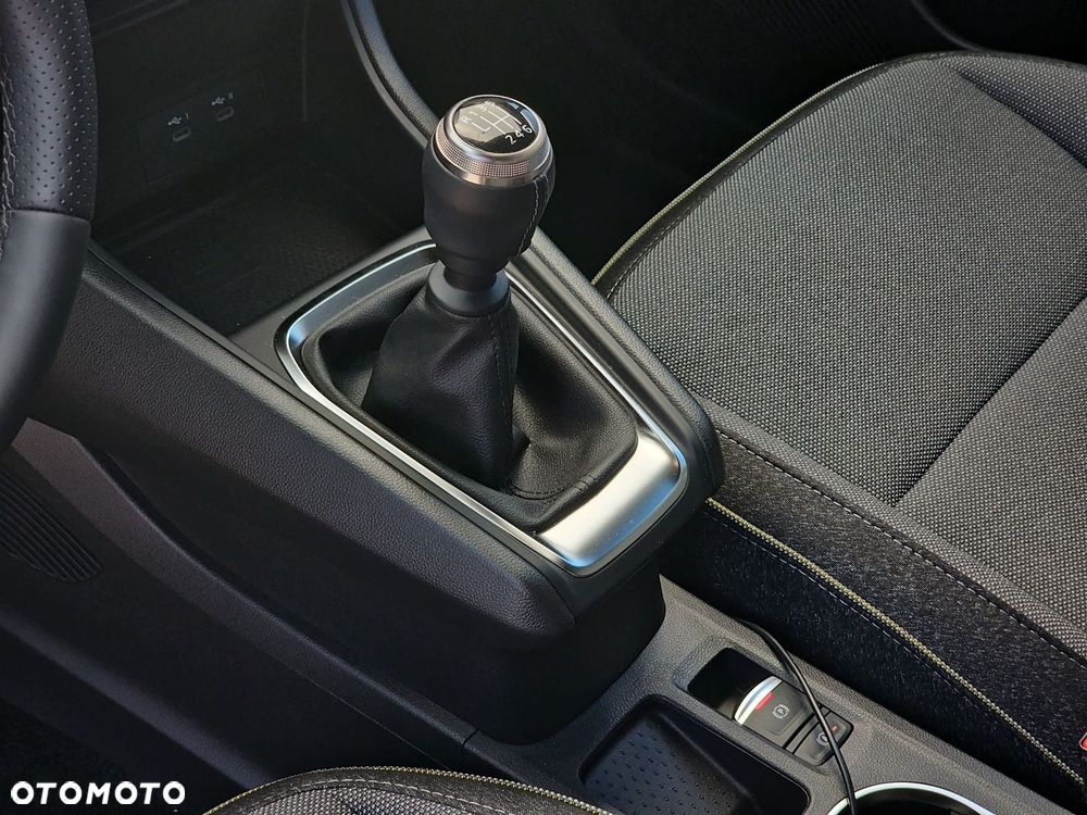 Renault Captur - 25