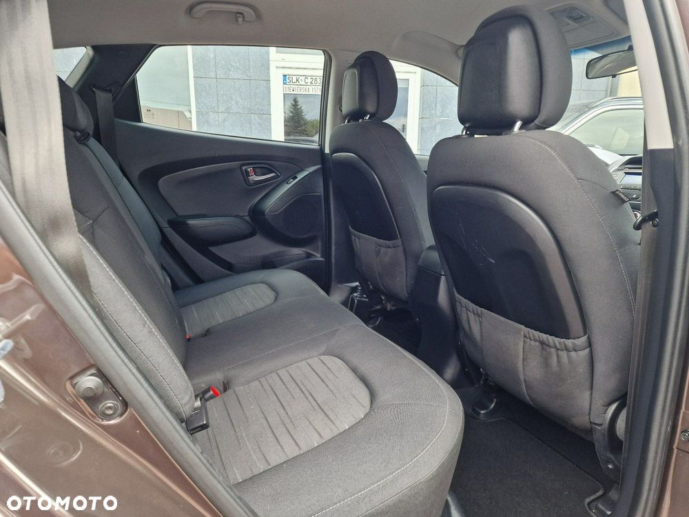 Hyundai ix35 1.6 2WD Fifa World Cup Edition - 19