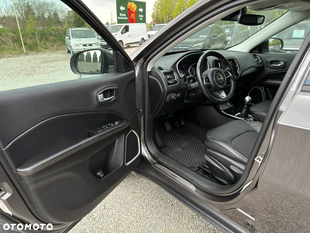 Jeep Compass 1.4 MultiAir Limited - 16