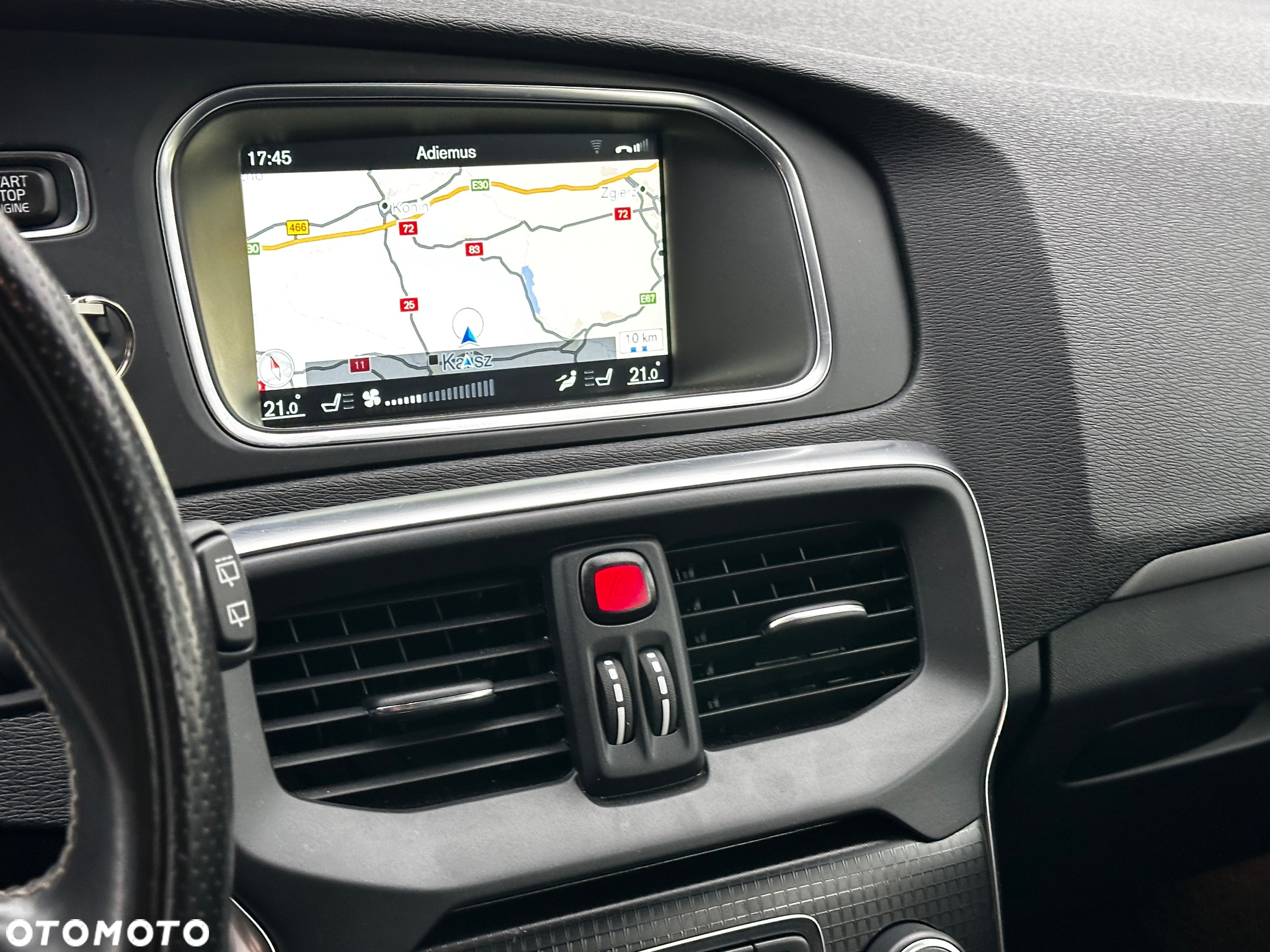 Volvo V40 D4 Drive-E Momentum - 14
