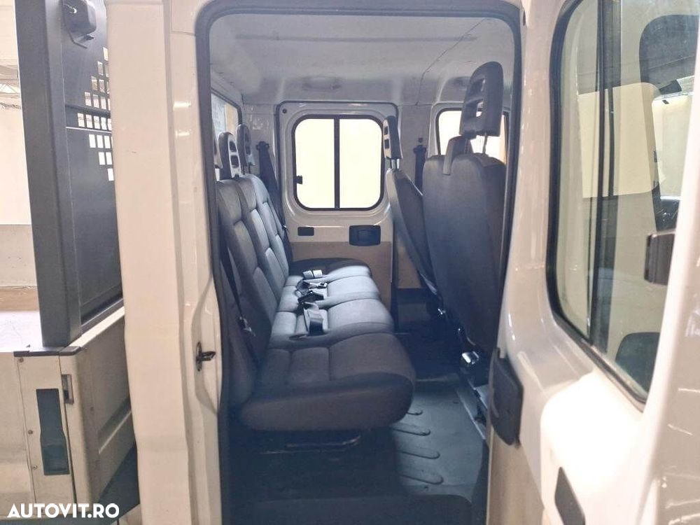 Peugeot Boxer DoubleCab - 9