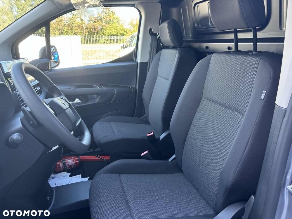 Opel Combo Cargo - 8