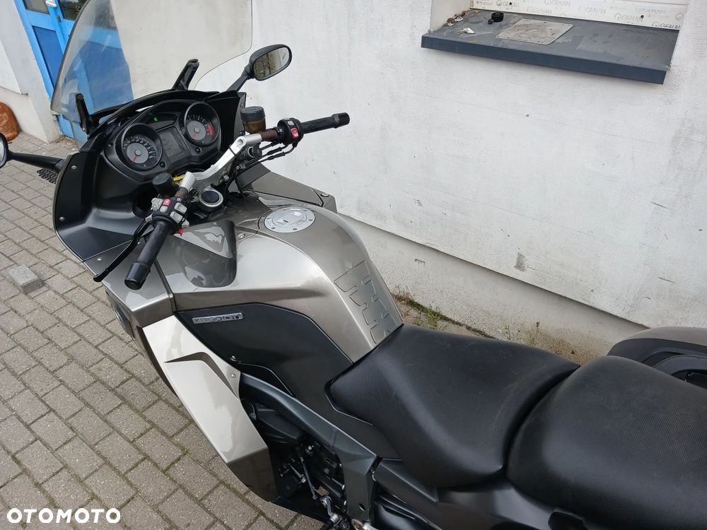 BMW K - 7