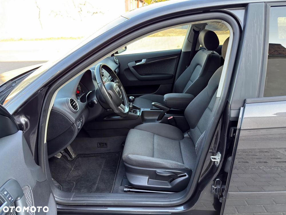 Audi A3 Sportback 2.0 TDI Attraction - 14