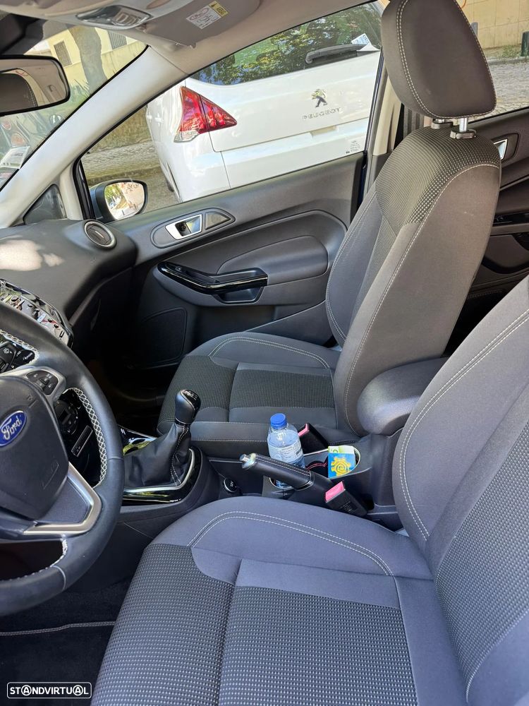 Ford Fiesta - 5