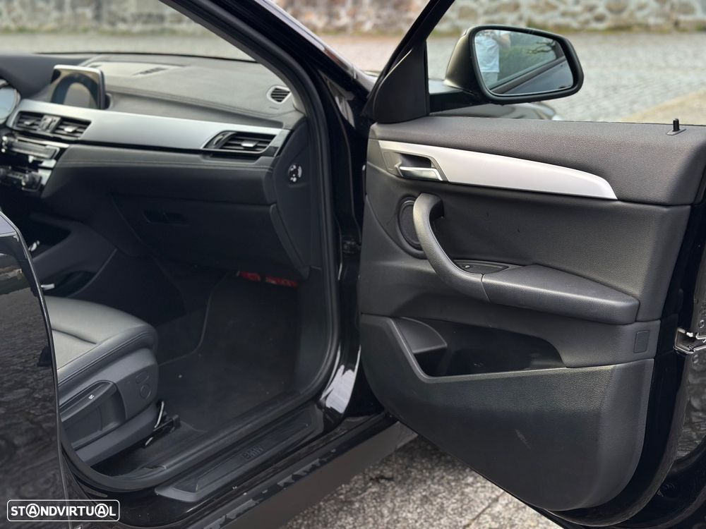 BMW X2 16 d sDrive Advantage - 34