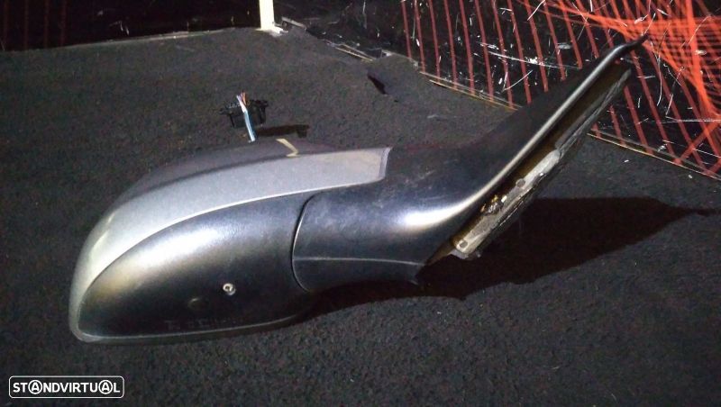 Espelho Retrovisor Esq Volkswagen Passat (3B3) - 3