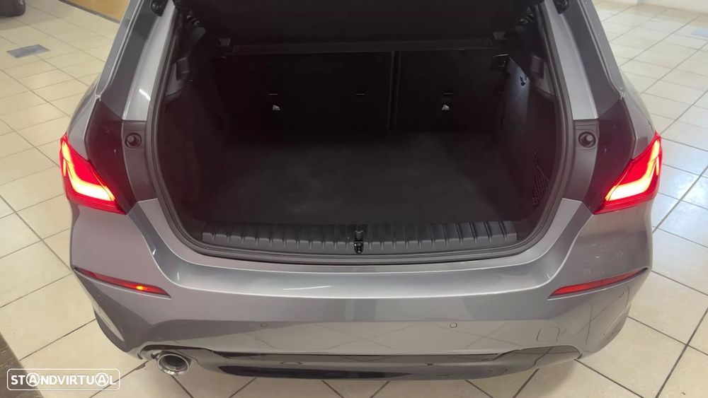 BMW 116 d Aut. Sport Line - 24