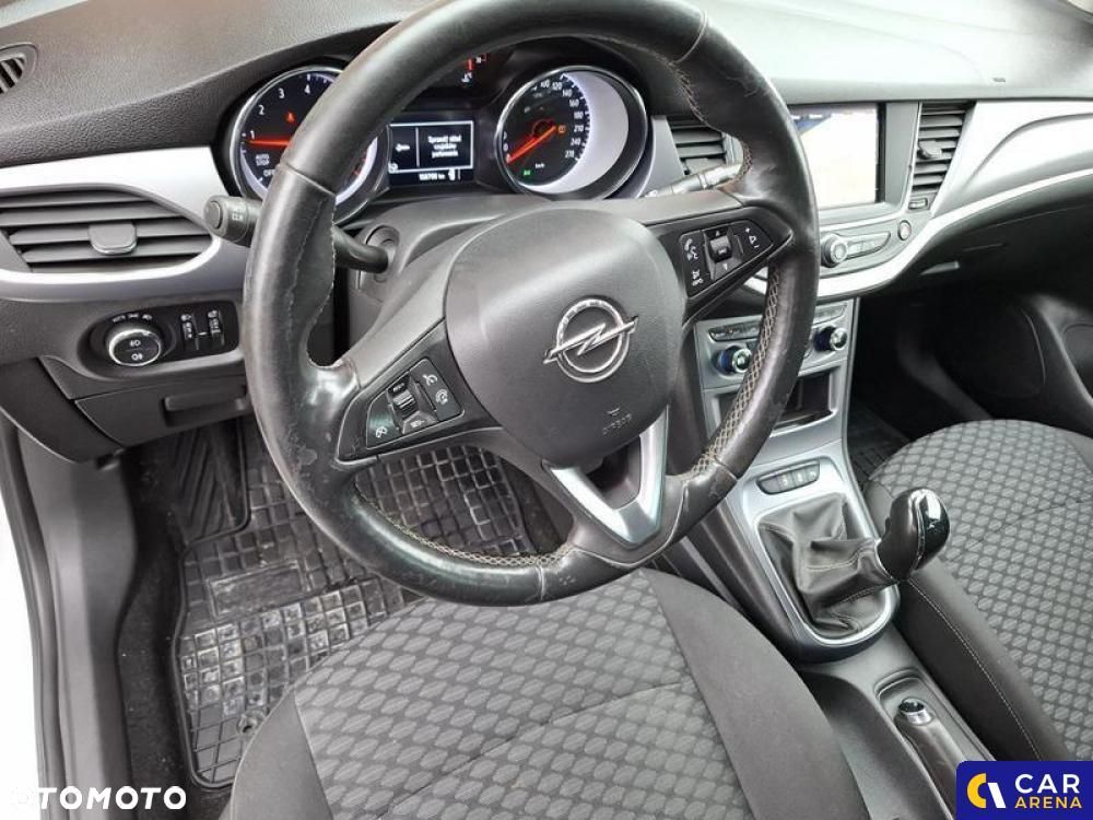 Opel Astra - 18