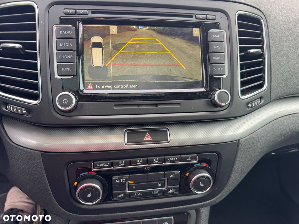 Volkswagen Sharan 2.0 TSI DSG Highline - 29