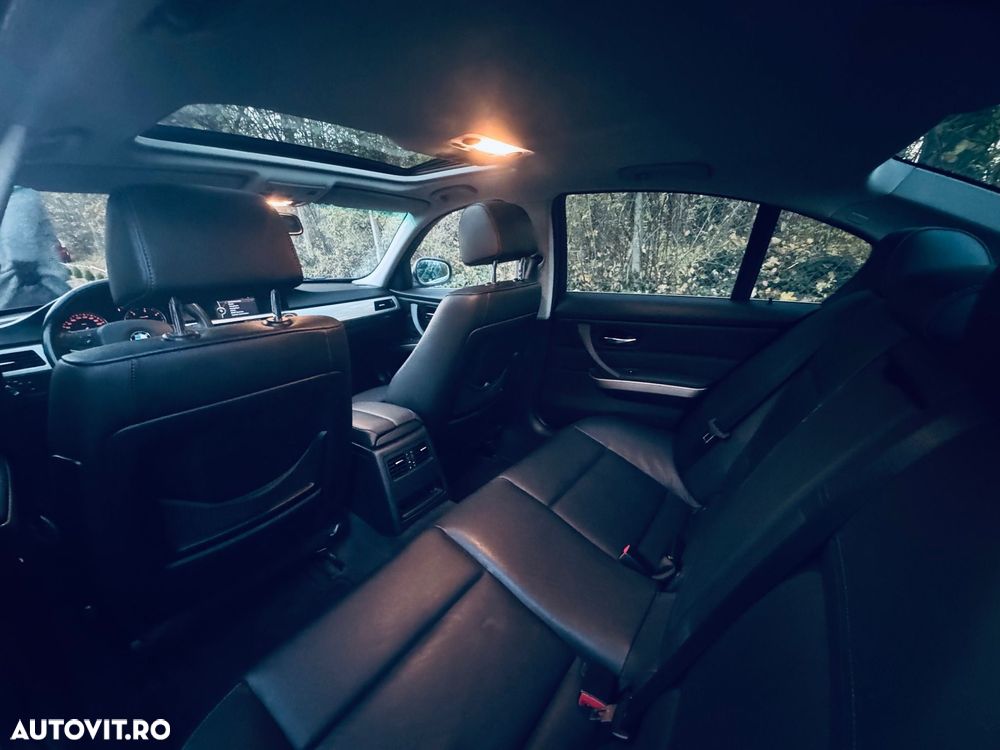 BMW Seria 3 320d xDrive DPF Aut. Edition Exclusive - 9