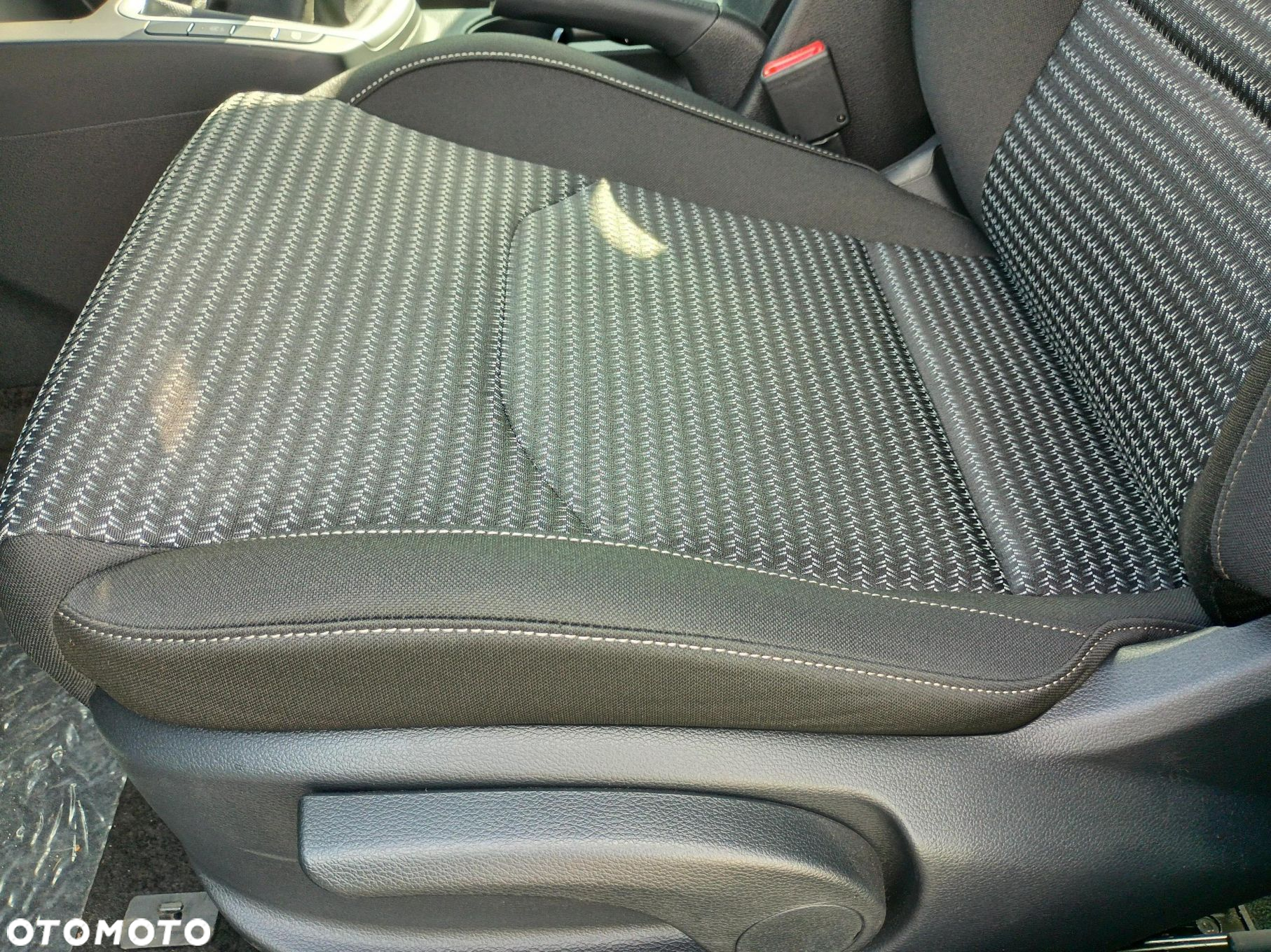 Kia Ceed 1.5 T-GDI M - 12