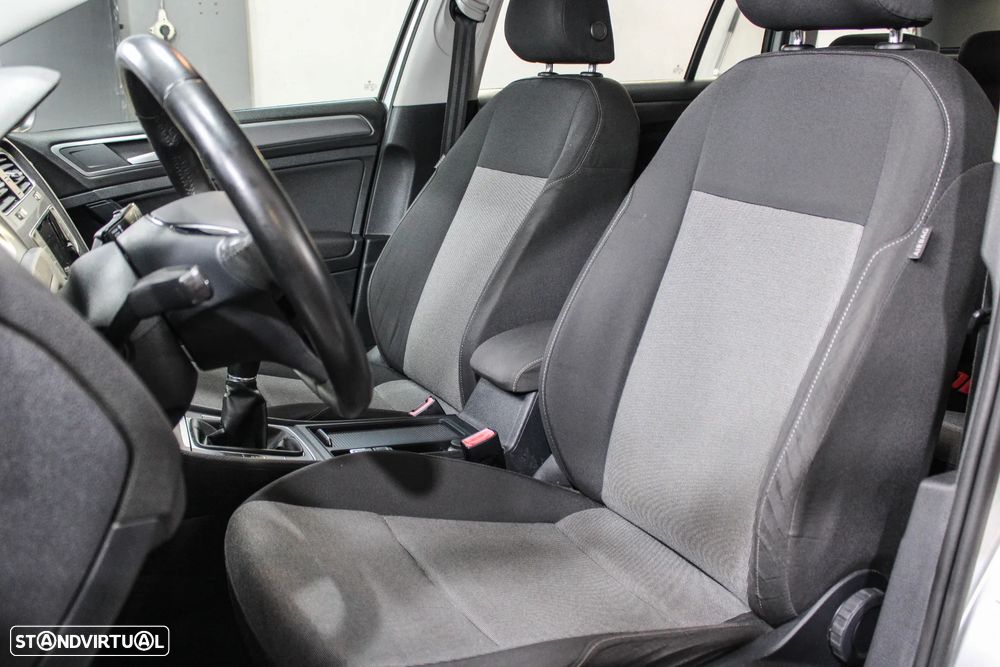 VW Golf Variant 1.6 TDi BlueMotion Trendline - 8
