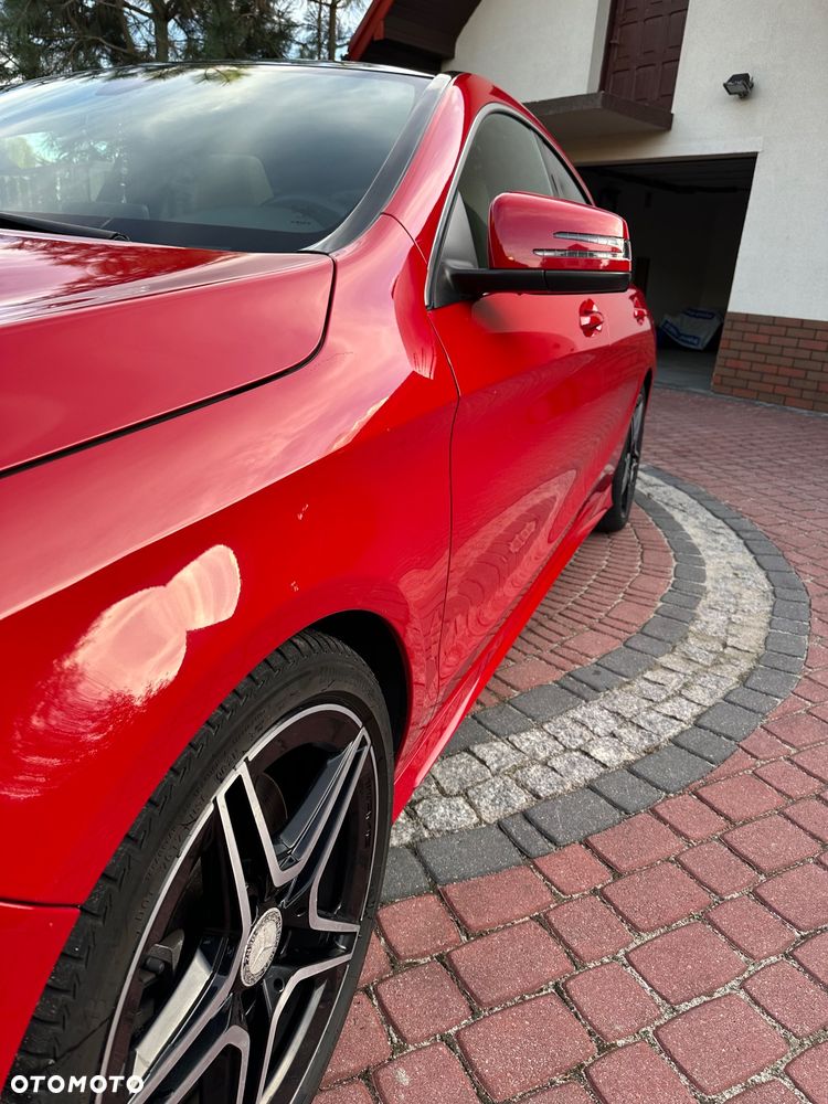 Mercedes-Benz CLA 250 4-Matic AMG Line - 12